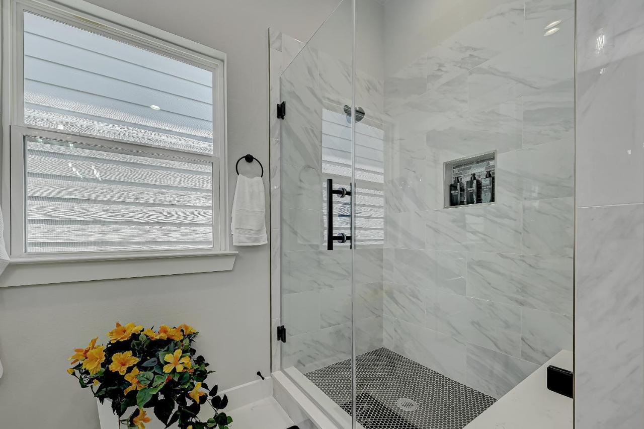 Elegant 3Br Haven- Games, Luxury & Lush Garden Villa Houston Exteriör bild