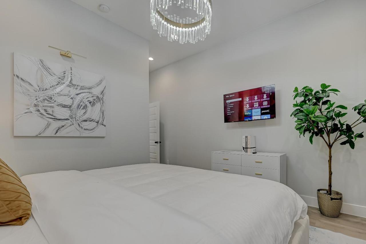 Elegant 3Br Haven- Games, Luxury & Lush Garden Villa Houston Exteriör bild